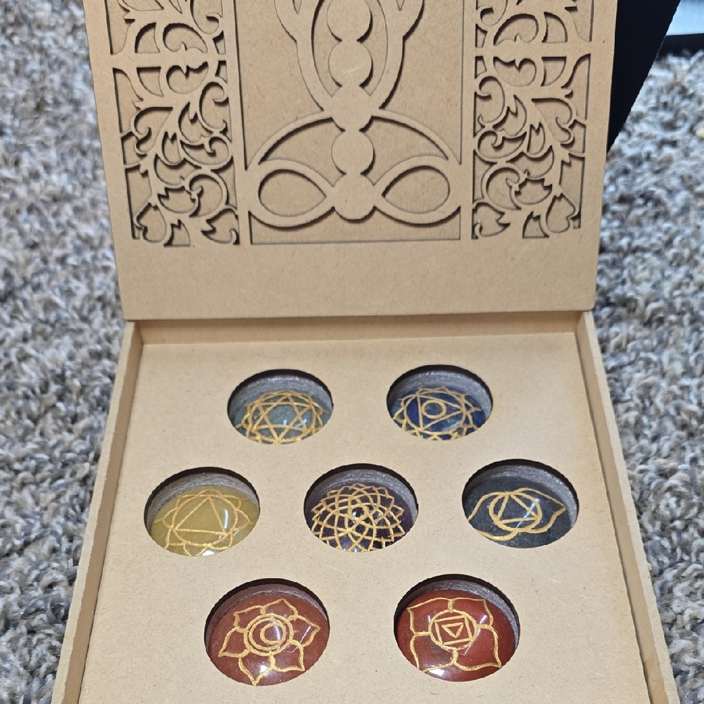 Set of 7 Chakra Stones with Engraved Symbols Box Set
